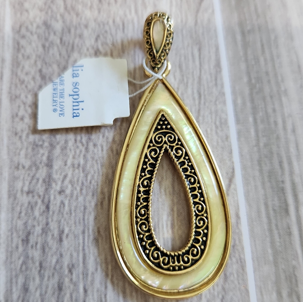Lia Sophia Goldtone Butter Yellow Enamel Teardrop Pendant Statement NWT Layering